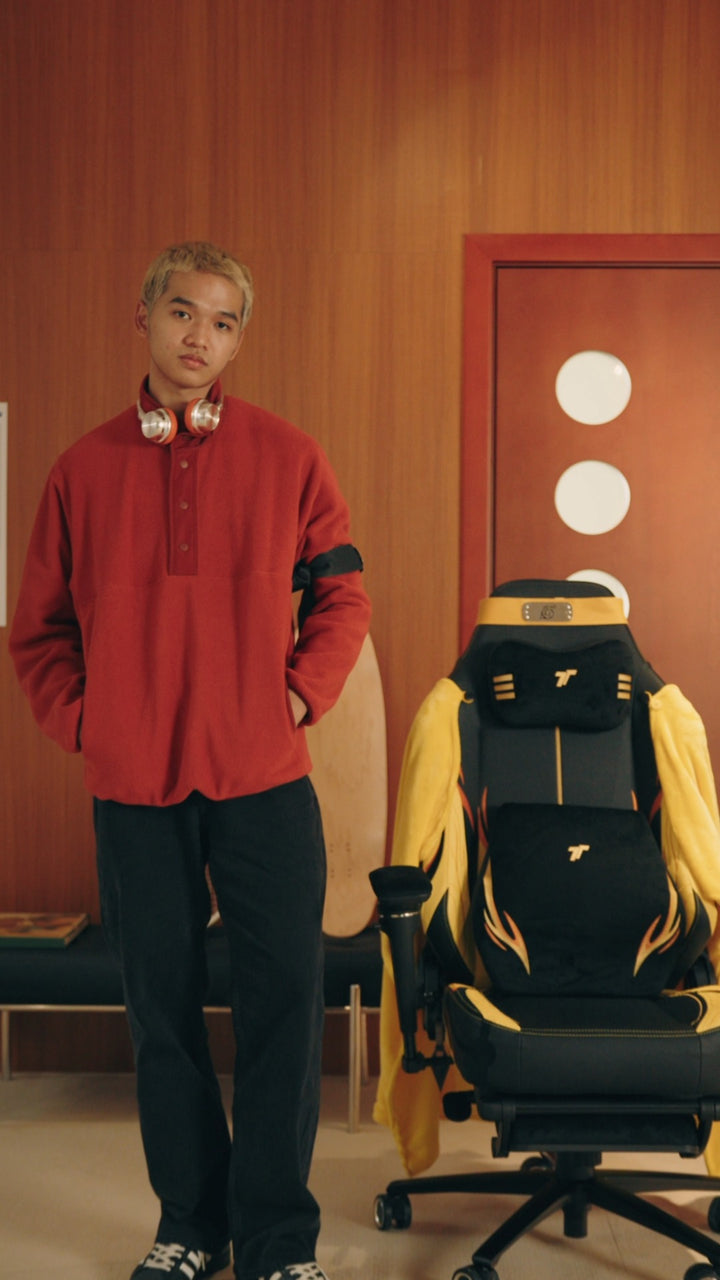 TTRacing Maxx Pro Gaming Chair - Naruto Kurama Link Mode Edition
